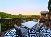Gorgeous 2BR Lake View Near SDC