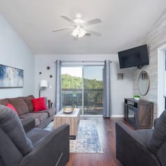 2BR Lake View | Prime Location by SDC