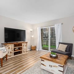 Winter Special | Gorgeous 3BR, No Stairs, Sleeps 11