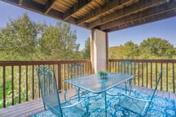 2BR by SDC | 24’ Deck | No Stairs | Sleeps 6 - Image 5