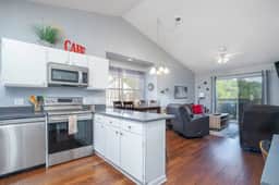 2BR Lake View | Prime Location by SDC - Image 5