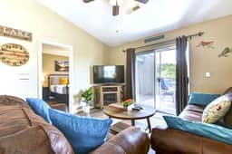 2BR Perfect Lake View by SDC & Table Rock - Image 4