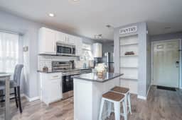 Modern 2BR w/ Huge Deck | Near SDC & Lake - Image 4