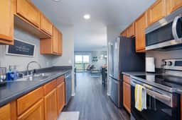 3BR Mountain View Condo + Deck | Sleeps 11 - Image 5