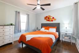 Golf Course Cottage - Image 4