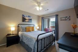4BR Sister Condos | Sleeps 12 | Lake View - Image 2