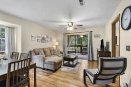 4BR | 2 Condos | 2 Decks | 2 Kitchens - Image 2