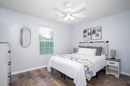 6BR | 2 Condos w/ Mountain Views - Image 4