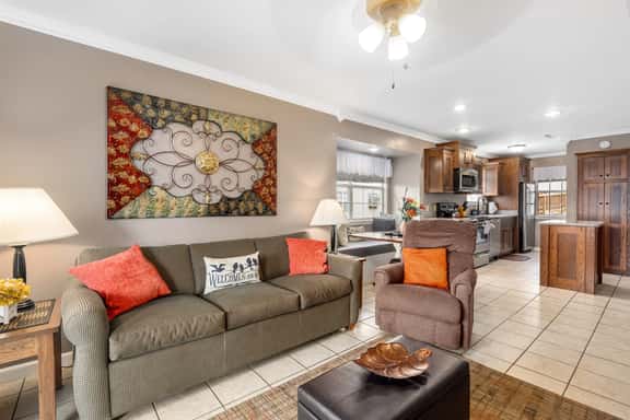 2BR w/ Lake View, No Stairs - Image 1