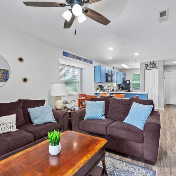 2BR Lake Escape by SDC & TR Lake - Image 1