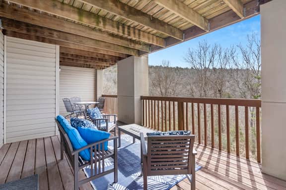 2BR Lake Escape by SDC & TR Lake - Image 3