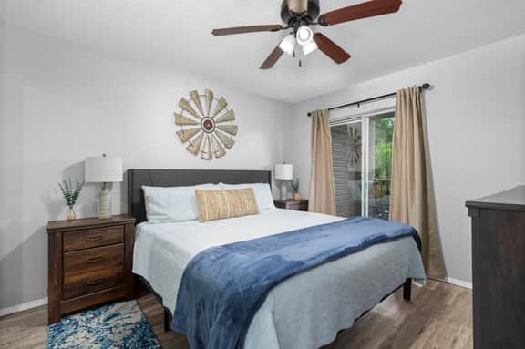 2BR Lake Escape by SDC & TR Lake - Image 2
