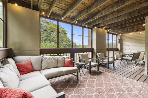 2BR Pebble Beach w/ Huge Screened Deck - Image 3