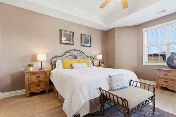 Winter Special | 2BR Lake Escape by SDC & TR Lake - Image 2
