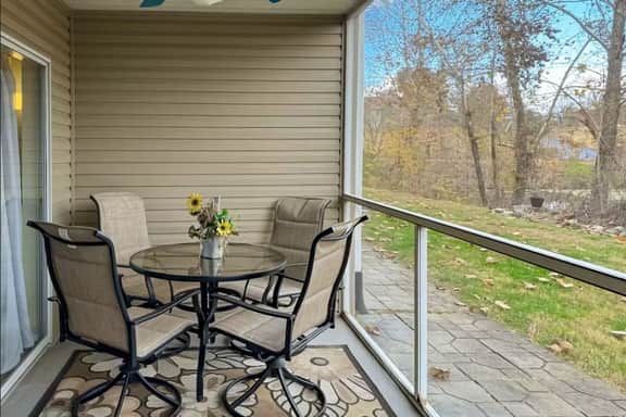 2BR Condo – Central Location | Pets Welcome - Image 4