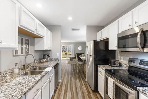 Winter Special | 6BR, 2 Condos, Sleeps 22 - Image 4